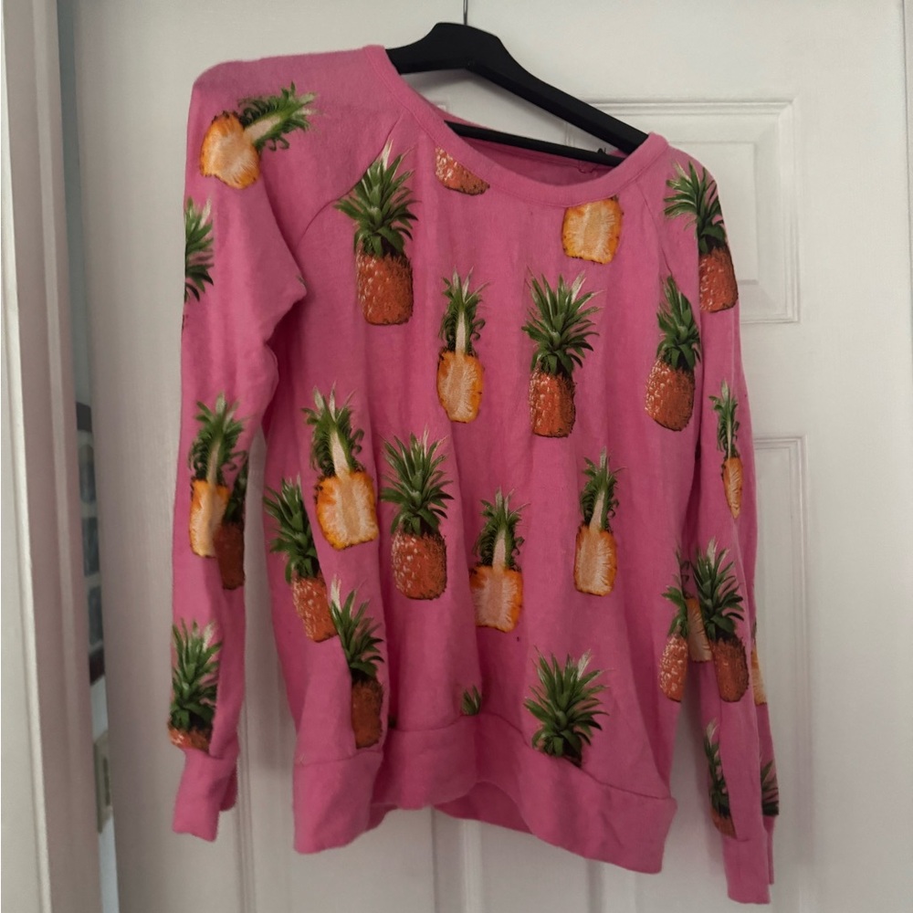 Cha sor brand new with tags never worn. Pink with pineapple long sleeve.